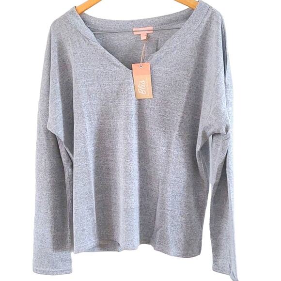 Blis Women's Relaxed Long Sleeve Tee -Gray Size Large Lightweight Soft Knit NWOT - Picture 10 of 10